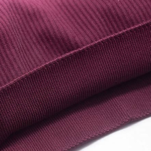 Nouvel Arrivage Ensemble de Yoga Femme Haute Qualité avec Haut Uni et Taille Élastique Respirant Personnalisable 2 Pièces Tenue de Fitness - Product Image 3