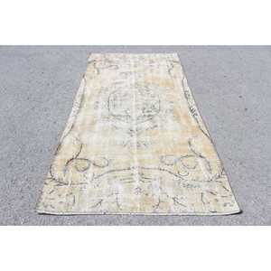 พรมตุรกีขนาด 4.5x8.5 ฟุต พรมวินเทจ พรมขนสัตว์สีเบจลายนามธรรม - Product Image 1