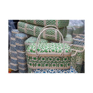 Cesta de bambú de tendencia caliente con tapa Almacenamiento de alimentos Cesta de picnic de mimbre rectangular redonda con forro Caja de cesta de picnic de bambú natural - Product Image 1