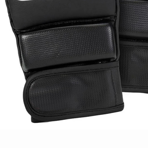 Vente directe usine – Gants de boxe MMA ajustables en cuir personnalisés, demi-doigts, pour arts martiaux mixtes - Product Image 4