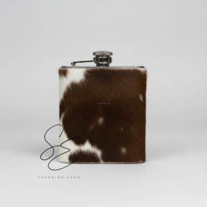 Funda para petaca de 7oz de acero inoxidable con cubierta de cuero auténtico con pelo, estilo rústico occidental, personalizada para whisky y licor. - Product Image 2