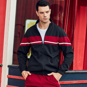 Survêtements personnalisés pour hommes Survêtements de haute qualité pour hommes les plus vendus au Pakistan - Product Image 5