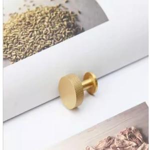 Vente chaude meubles matériel moleté armoire poignées garde-robe poignées et boutons laiton tiroir boutons pour commode placard porte - Product Image 6