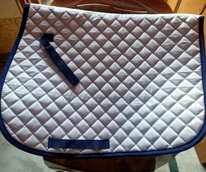 Almohadilla de sillín de doma occidental Premium personalizada, diseño cómodo de cuero genuino para entrenamiento y competición ecuestre - Product Image 6