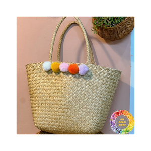 กระเป๋าชายหาดหญ้าทะเลสานด้วยมือที่ทนทานพร้อมกระเป๋าด้านในสำหรับวันหยุดฤดูร้อนและการใช้งานกลางแจ้งทุกวัน - Product Image 5