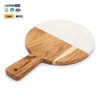 Planche à fromage ronde en bois d'acacia et marbre blanc avec poignée pour charcuterie, apéritifs et vin