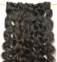 Extensiones de Cabello Humano Remy Virgen Crudo Sin Procesar de la India, Ondulado Natural, Doble Trama a Máquina, Alineación de Cutícula, Voluminoso