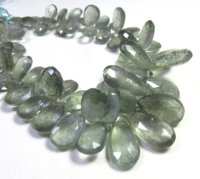 Perles de pierres précieuses naturelles de qualité supérieure en aquamarine mousse bleue taille poire, 10-22mm, 230 carats, lot en gros, brin de 9 pouces, facettées pour bijoux