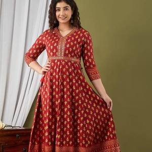 ชุดเดรส Anarkali ผ้าเรยอนเนื้อดี ดีไซน์ล่าสุดจาก FABZONE พร้อมลายพิมพ์สีทอง สำหรับโอกาสพิเศษ เสื้อผ้าอินเดียและปากีสถาน - Product Image 1