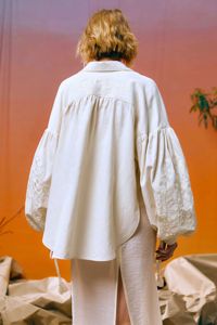 Blusas de camisa de manga larga con cordones bordados para mujer en el top de camisa de bebé holgado de verano - Product Image 6