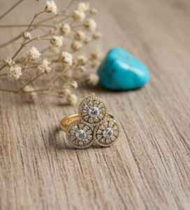 Élégante bague en diamant américain haute or polonais parfait bijoux de fête pour les femmes et les occasions spéciales - Product Image 3