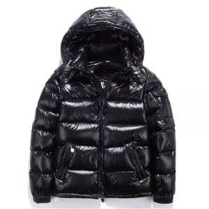 Chaqueta Acolchada Brillante con Capucha y Logotipo Frontal Personalizado para Hombre, Chaqueta de Invierno Acolchada de Alta Calidad, Abrigo Grueso y Cálido - Product Image 2