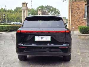 Xpeng 2025 G9 Max 680KM, vehículo de energía nueva con tracción en las cuatro ruedas y transmisión automática, seminuevo, casi nuevo. - Product Image 5