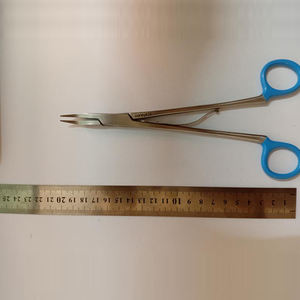 Forceps applicateur manuel en titane réutilisable Liga Silver pour chirurgie ouverte, usage général, certifié CE - Product Image 2