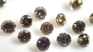 เพชรสีน้ำตาลธรรมชาติทรงกลมตัดสดใส3มม. เทียบกับเพชรสีน้ำตาลหลวม - Product Image 3