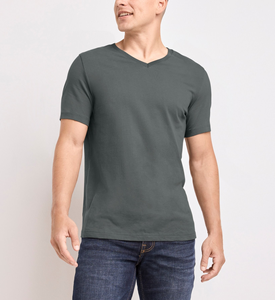 Camiseta directa de fábrica para hombre 100% algodón con cuello en V diseño logotipo personalizado manga corta opción multicolor 180 GSM semiajustada - Product Image 3