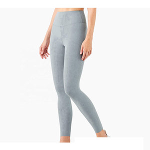 Leggings de yoga pour femmes en gros, taille mi-haute élastique, sans couture, respirants, écologiques, en polyester/coton, fabriqués au Pakistan - Product Image 4