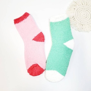 ODM Multi-Color Cozy Fuzzy Socks Contrast <b>Toe</b> Heel Soft Warm Daily Indoor Leg Warmers High Quality Wholesale Vietnam Factory - Product Image 4