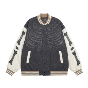 Veste universitaire en coton brodée avec logo personnalisé, vente en gros d'usine OEM, veste d'hiver pour homme en cuir et laine, vintage, à capuche, coupe-vent - Product Image 4