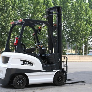 Nueva Llegada: Montacargas Eléctrico FANYU CPD-1.5 de 1.5 Toneladas con Cabina, 4WD, Batería de Plomo-Ácido, Mástil de Dos Etapas, Neumáticos de Espuma/Neumáticos, para Palés - Product Image 5