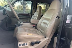 USADO, Volante a la Izquierda/Derecha, 2001 FORD F-350 SUPER DUTY LARIAT LE 4X4 - Product Image 2