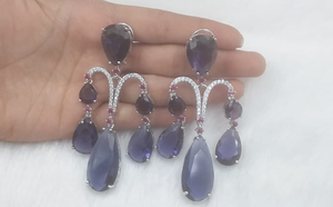 Conjunto de joyería de pendientes de latón de diseñador para mujer Estilo de lujo con diamantes americanos brillantes para bodas y ocasiones - Product Image 2