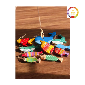 Pez de madera de Vietnam tallado adorno hecho a mano decoración rústica de pared para casas costeras decoración de estilo náutico - Product Image 2