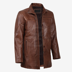 Manteau en cuir de luxe moderne, conçu avec une texture douce de qualité supérieure pour un port confortable et un look élégant et propre - Product Image 2