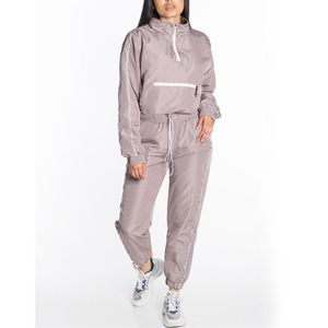 Survêtements coupe-vent élégants pour hommes avec fermeture à glissière sur mesure en nylon léger conçu pour les sports de plein air - Product Image 2