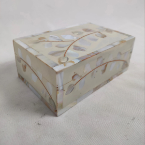 ตุ๊กตาเรซินเทวดางานฝีมือที่ประณีตเป็นมิตรกับสิ่งแวดล้อมของตกแต่งบ้านสร้างขึ้นในอินเดีย - Product Image 1