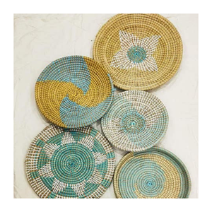 Assiette suspendue en jonc de mer naturel 100% pour décoration intérieure élégante au meilleur prix du Vietnam - Product Image 1