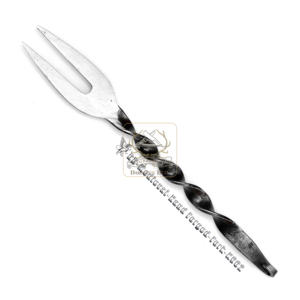 Cuchara de estilo medieval hecha a mano DD-Juego de cuchara y tenedor de aspecto forjado a mano vintage de estilo medieval forjado a mano de estilo vintage - Product Image 4