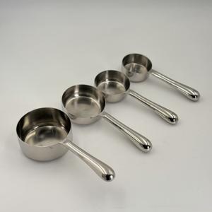 Tazas Medidoras de Acero Inoxidable de Primera Calidad, Acero Puro con Diseño de Mango Largo, Perfectas para Mediciones Eficientes en el Hogar y la Cocina - Product Image 2
