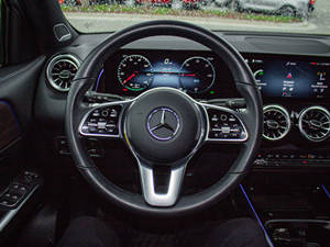 Mercedes-Benz EQB 300 AWD 4MATIC Eléctrico 2023 Usado en Buen Estado - Product Image 4