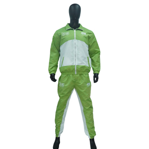 Custom Made 2026 Solid Color Windbreaker Tracksuits Nylon Material Comfortable Custom Sportswear Windbreaker Tracksuit For Men - Product Image 3