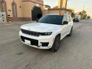 2024 GRAND CHER_OKEE V6 4.5L Diesel Automatique Sièges en Cuir Toit Ouvrant Panoramique Caméra Arrière 360° Gauche R17 Occasion Bon État - Product Image 2