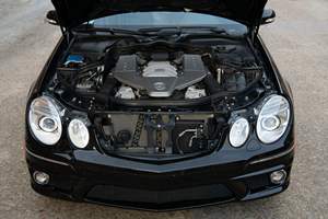 Mercedes-Benz E63 AMG Sedán Usado del 2008 - Product Image 5