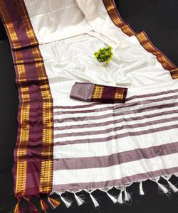 Fabuleuse robe de soirée pakistanaise avec Zari détaillant luxe indien mariée Lehenga Choli sertie de diamants et de perles complexes - Product Image 2