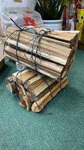 BOIS DE CHAUFFAGE MEILLEUR VENDEUR 100% BOIS NATUREL pour CAMPING, BBQ, RESTAURANT FABRIQUÉ au VIETNAM par BIWOOD COMPANY - Product Image 4