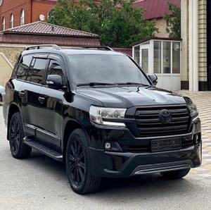 Land Cruiser SUV 2024 4x4 con Techo Panorámico, 6 Asientos de Cuero, Motor Turbodiésel, Caja de Cambios Automática, Neumáticos R19, Envío Rápido - Product Image 2