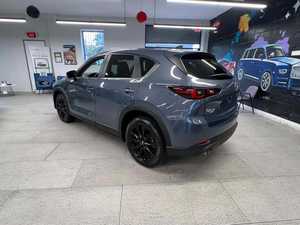 USADO, CX-5 2.5 S Edición Carbono 2024, Tracción en las Cuatro Ruedas, Volante a la Izquierda, Interior Oscuro, Asientos de Cuero, Neumáticos R18 - Product Image 5