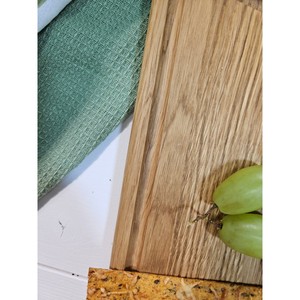 Planche à découper en bois faite à la main avec logo personnalisable Article de cuisine élégant Pièce élégante à vendre - Product Image 6