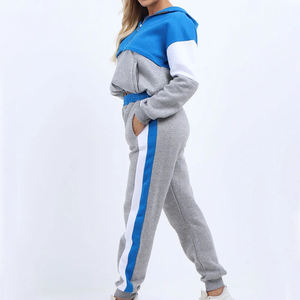 Conjunto de chándal Jogger personalizado de algodón de gran tamaño para mujer, ropa deportiva recortada, chándal informal para invierno - Product Image 1