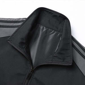 Conjunto de chaqueta y pantalón de entrenamiento de cuello alto Chándal rompevientos de moda Logotipo personalizado para hombres - Product Image 5