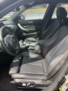 BMW Serie 3 330i Sedán RWD 2018 - Product Image 6