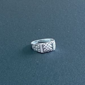Anillo liso de Plata de Ley 925 al por mayor, joyería de banda de plata minimalista unisex para minoristas y exportadores de joyería a granel - Product Image 6