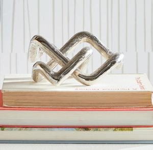 Vente en gros d'accessoires de table Articles de bureau Articles d'accessoires modernes pour le salon Articles de décoration en métal pour table - Product Image 5