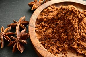 Anis étoilé frais, cru et séché de haute qualité en provenance du Vietnam - Product Image 2