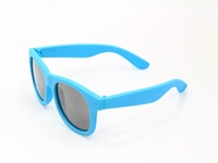 Lunettes de soleil vintage Adorablekid en caoutchouc de haute qualité, verres TAC, monture rouge/rose, polarisées, unisexe, pour enfants de 3 à 7 ans et plus, fabriquées avec soin.