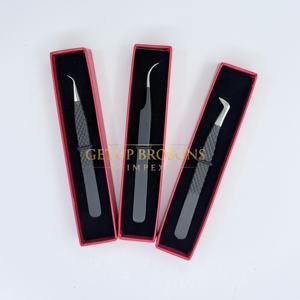 Pinzas Profesionales para Extensión de Pestañas con Curva de 90 Grados, Acero Inoxidable con Recubrimiento de Polvo Negro, Punta de Fibra Plateada, Herramientas de Belleza para Pestañas - Product Image 5